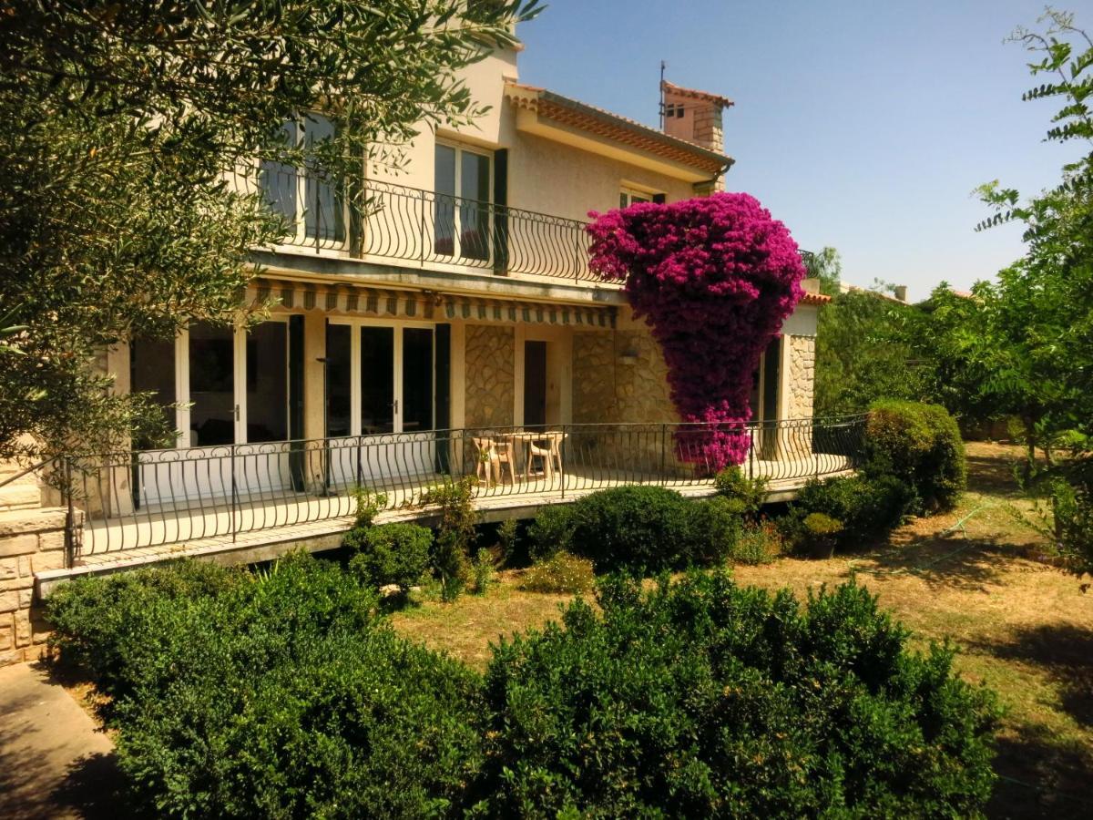 Maison Lumineuse Et Spacieuse Avec Jardin Arbore La Valette-du-Var Exterior foto